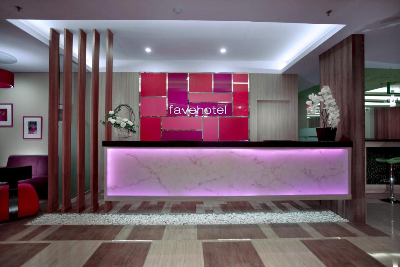 เฟฟโฮเต็ล เปกันบารู Hotel ภายนอก รูปภาพ