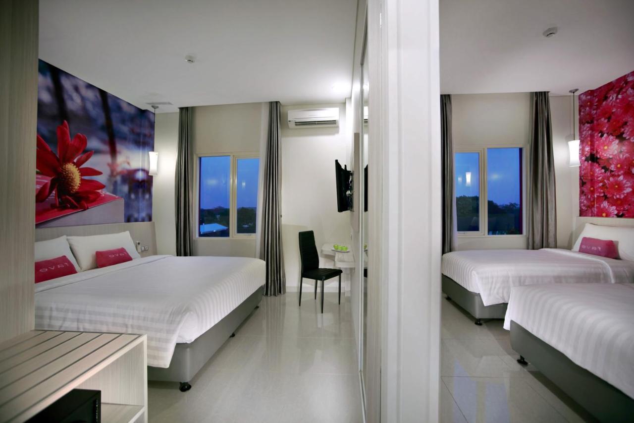 เฟฟโฮเต็ล เปกันบารู Hotel ภายนอก รูปภาพ