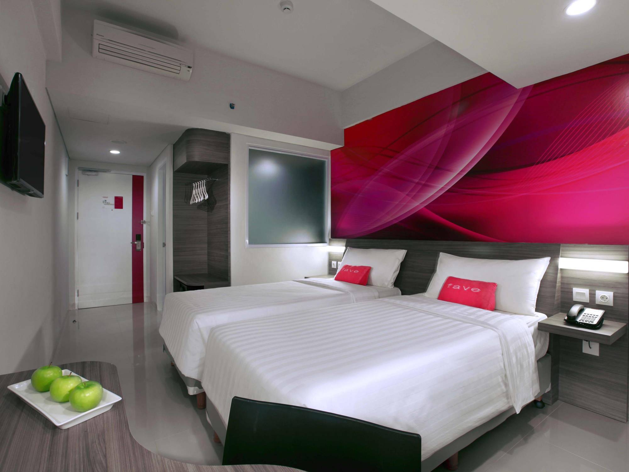 เฟฟโฮเต็ล เปกันบารู Hotel ภายนอก รูปภาพ